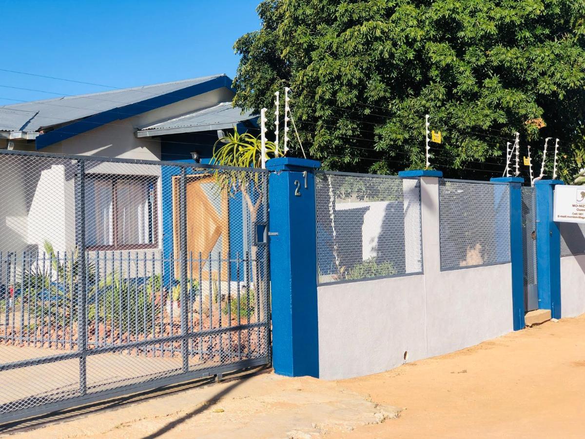 Mo-Nize Villa Guesthouse Otjiwarongo Εξωτερικό φωτογραφία
