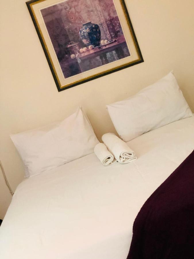 Mo-Nize Villa Guesthouse Otjiwarongo Εξωτερικό φωτογραφία