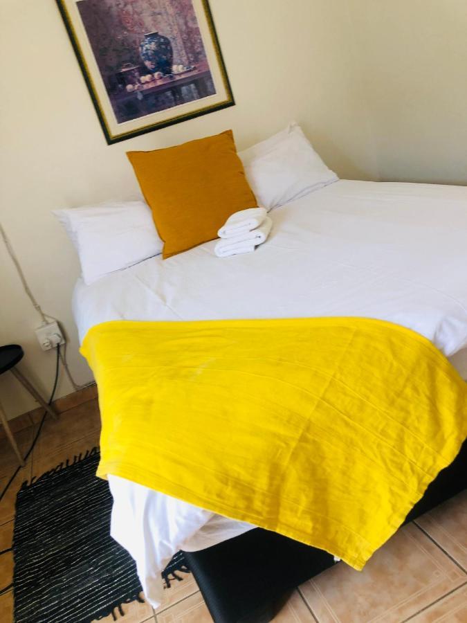 Mo-Nize Villa Guesthouse Otjiwarongo Εξωτερικό φωτογραφία